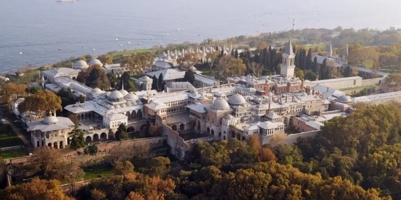 Hair Transplant in Turkey - Topkapı Sarayı